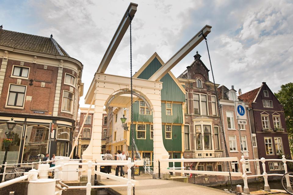 Huis met de kogel met de appelsteeg brug